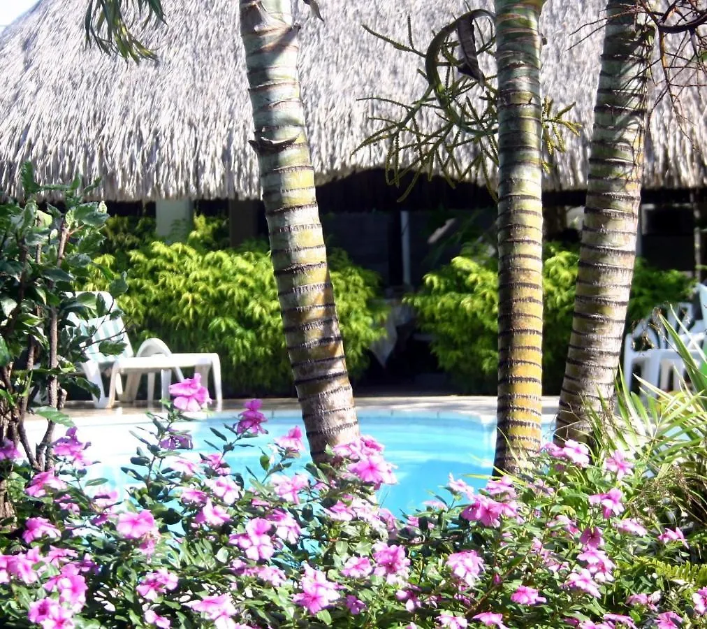 Ferienhaus Pension De La Plage Punaauia